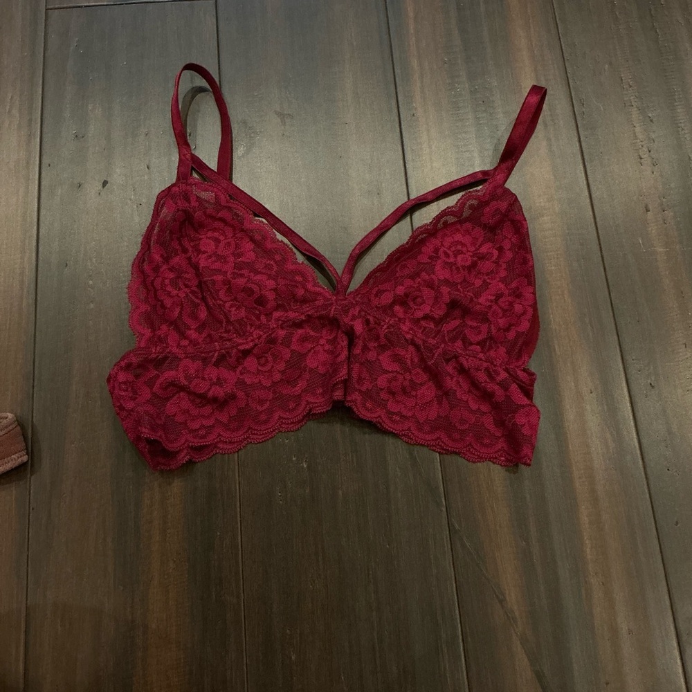 Lace Bralette in Red